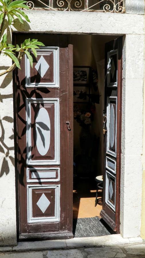 فيلا Moschos Mansion سيمي المظهر الخارجي الصورة